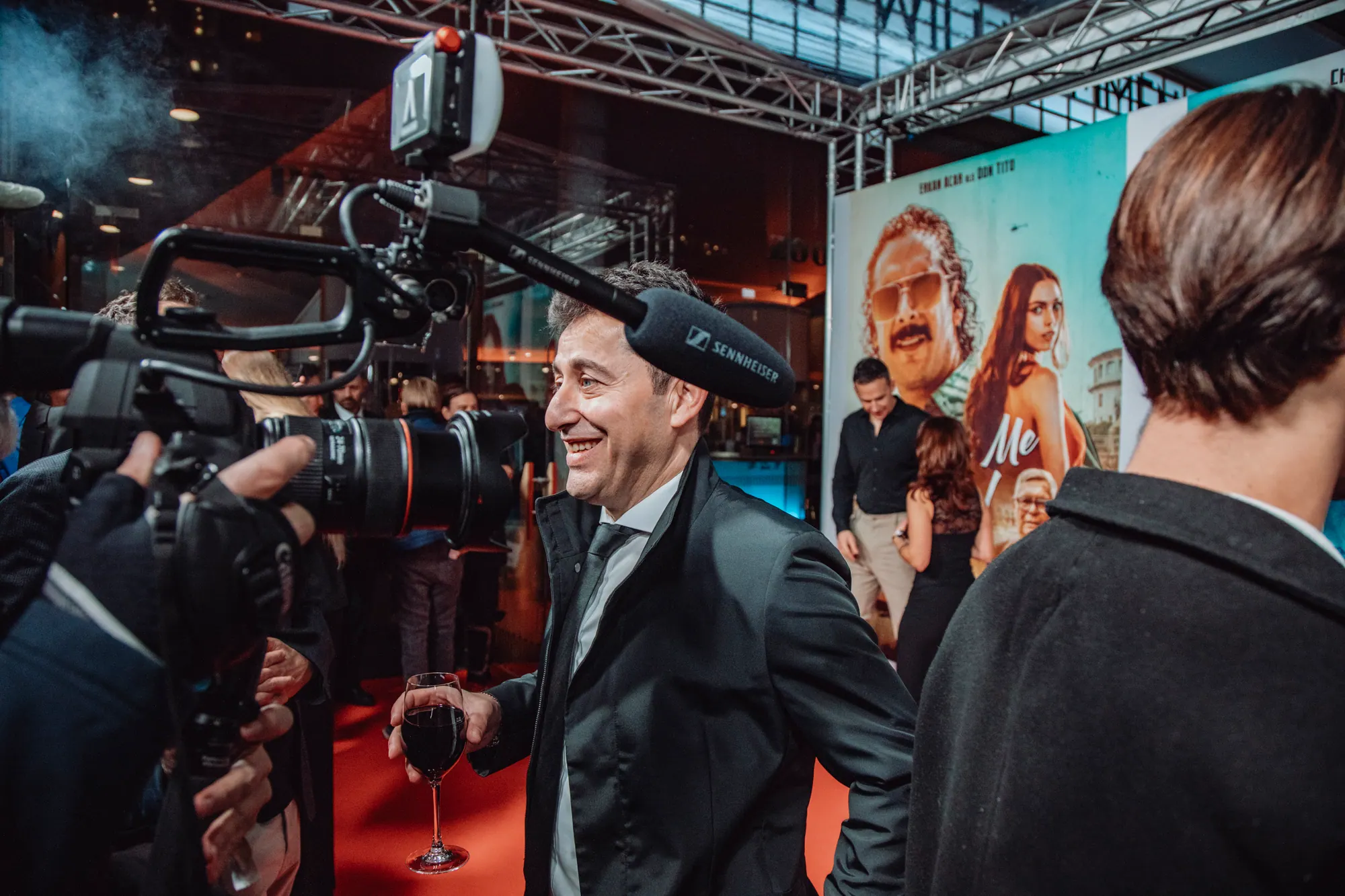 A premiere moment from New Wave